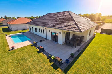 Maison 5 pièces 599000 €