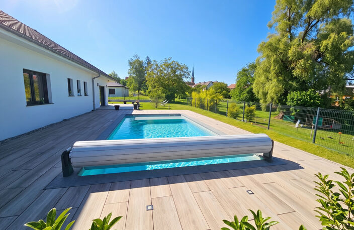 VILLA INDIVIDUELLE  terrasse piscine terrain clos. — photo 3