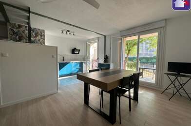 Appartement 3 pièces 1100 €