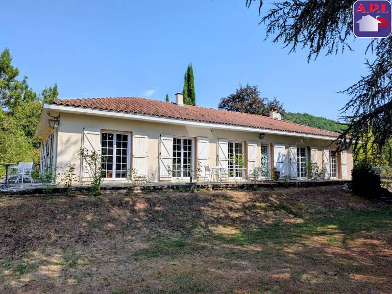 Maison 5 pièces 160 m² — photo 1