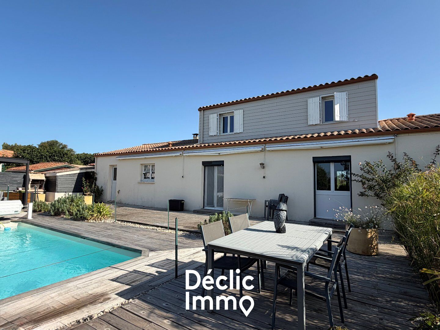Rochefort Maison 9 pièces 187 m²