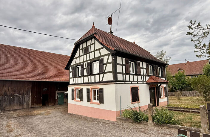 JOLIE MAISON - SECTEUR CALME - GROS POTENTIEL — photo 3