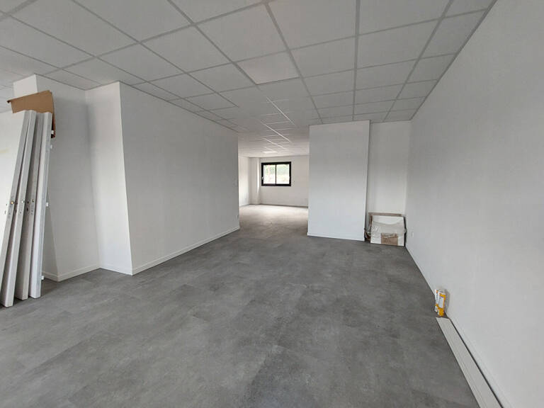 Locaux commerciaux / professionnels - RODEZ — photo 1