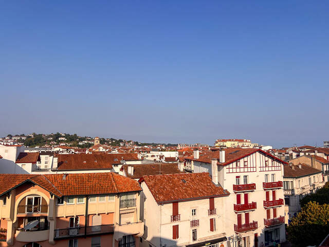 Saint Jean de Luz - Plein Centre — photo du bien