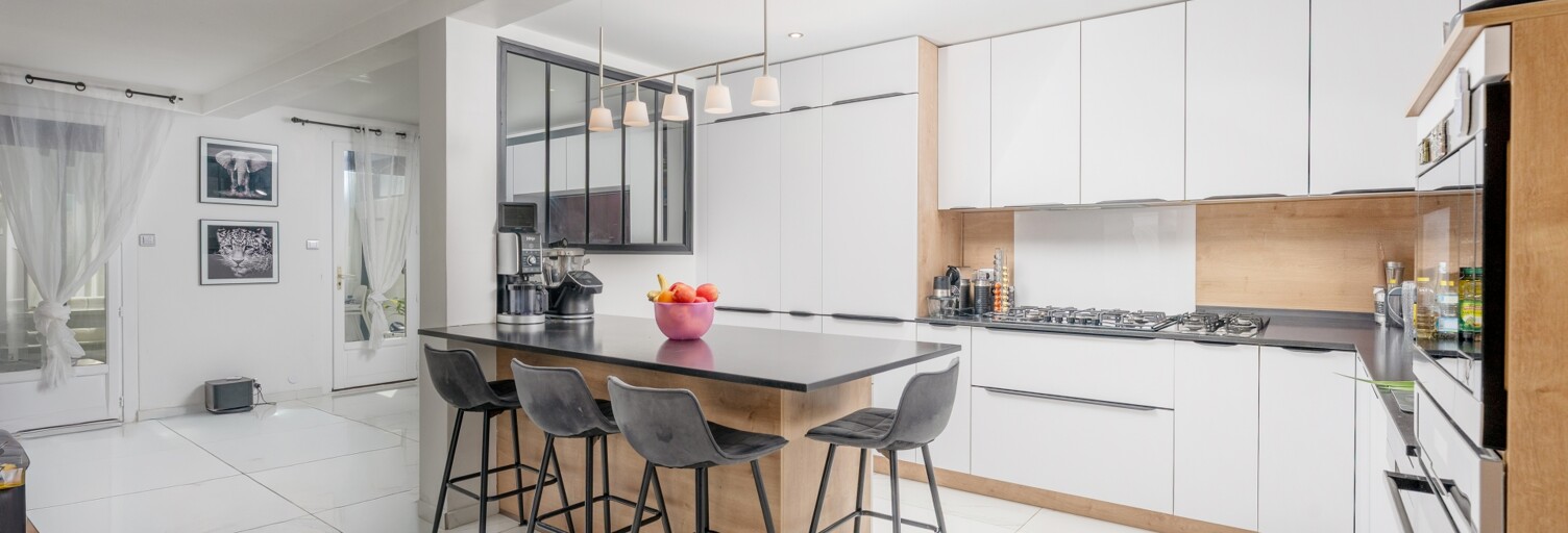 Maison 5 Pièces 115 m² à louer à Istres (13800)