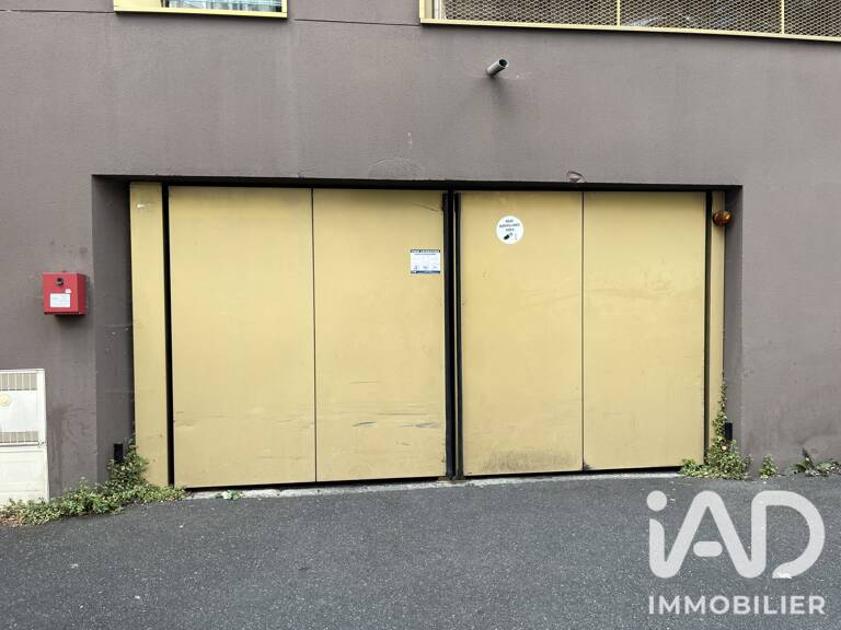 Vente Parking 13 m&sup2; — photo 1