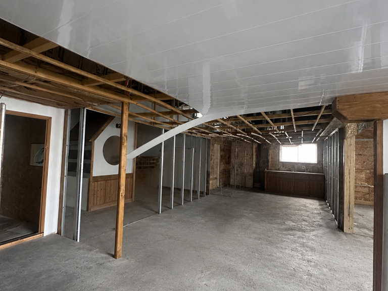 Vente Boutique/Local commercial 200 m&sup2; — photo 1