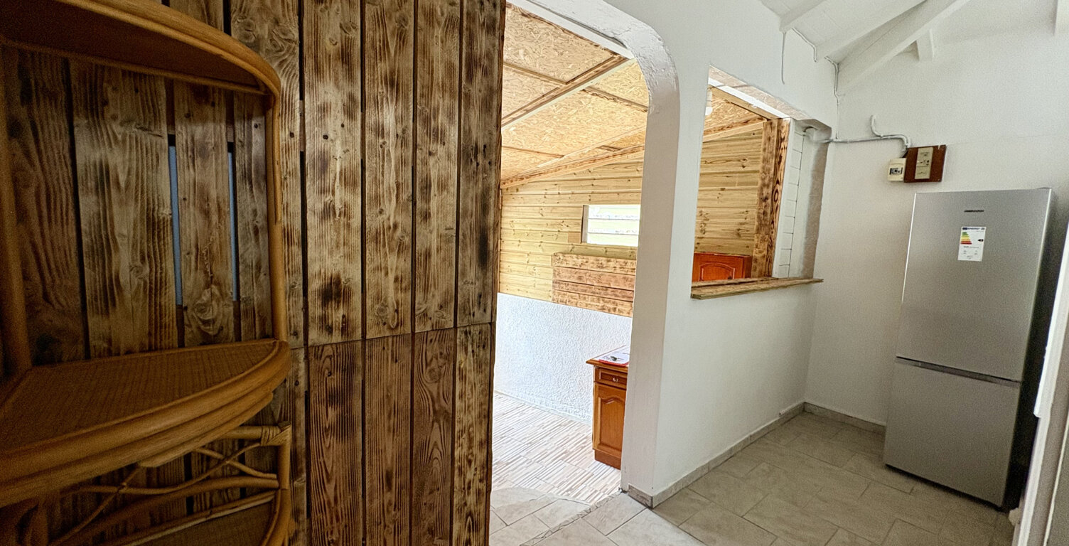 BEL APPARTEMENT T2 LABROUSSE — photo 1