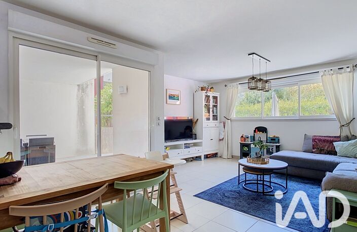 Vente Appartement 4 pièces — photo 2