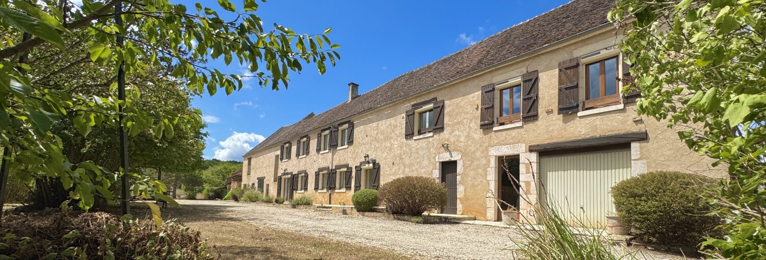 Maison 10 Pièces 200 m² à vendre à Brosses (89660)