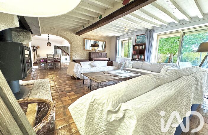Vente Maison/villa 10 pièces — photo 2