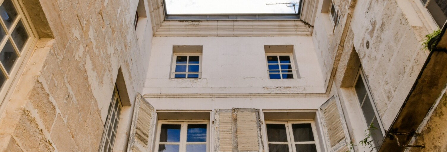 Immeuble  198 m² à vendre à Niort (79000)