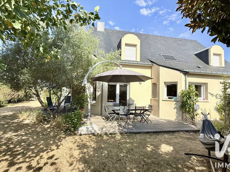 Vente Maison/villa 8 pièces — photo 1