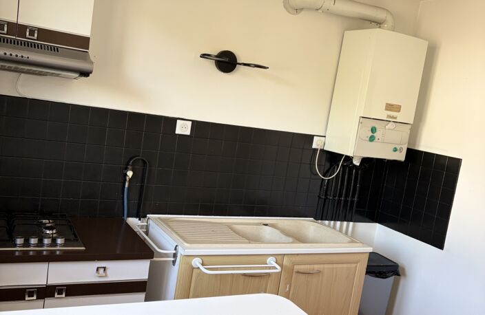 Vente Maison/villa 4 pièces — photo 4