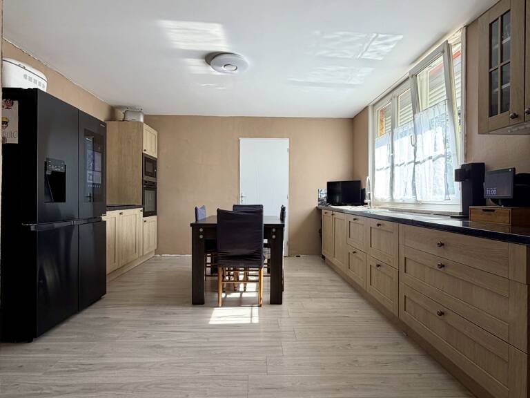 Vente Maison/villa 6 pièces — photo 1