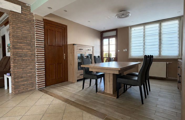 Vente Maison/villa 6 pièces — photo 2