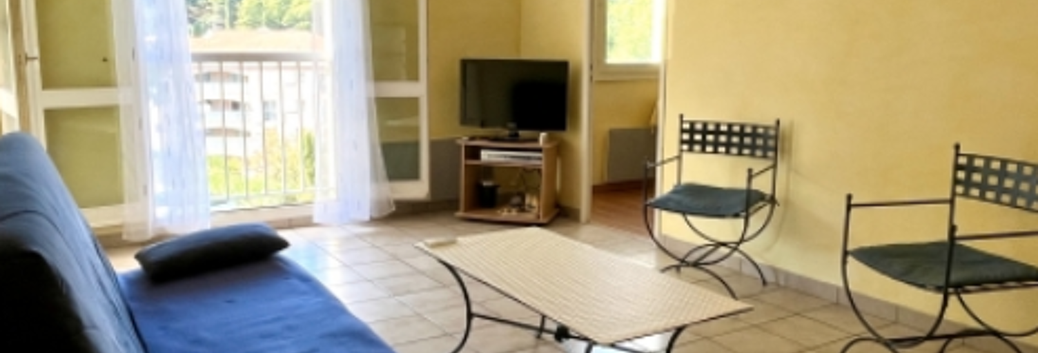 Appartement 3 Pièces 56 m² à louer à Hyères (83400)