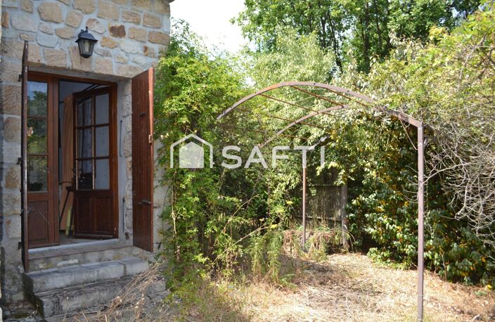 8 gîtes, Mazet, Atelier, Grange, d'environ 696 m2 sur terrain de 2 h — photo 4