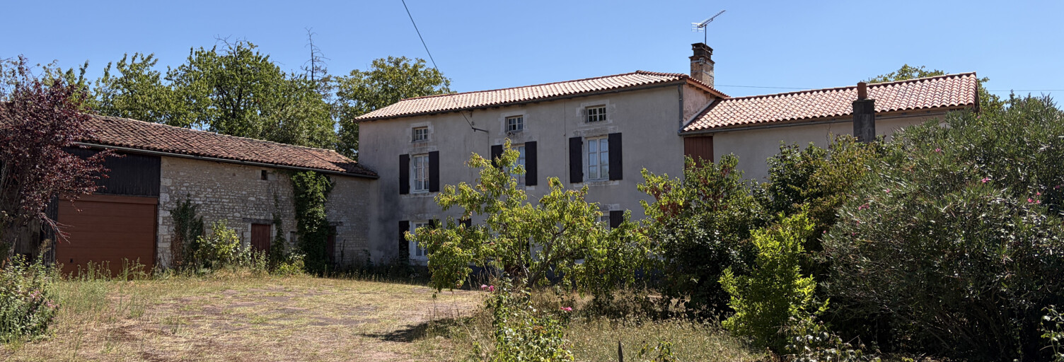 Maison 6 Pièces 182 m² à vendre à Courcôme (16240)