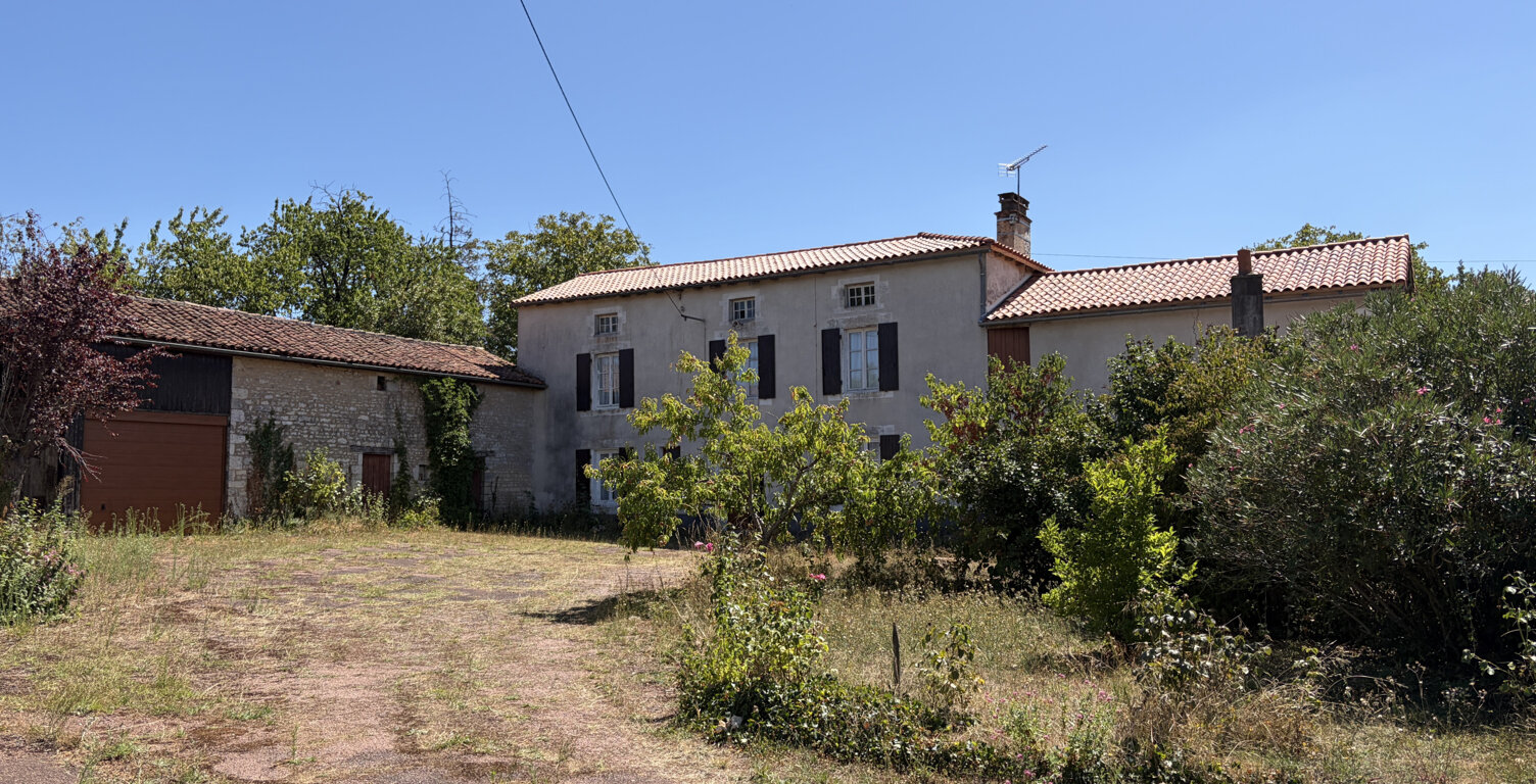 ? Ancien corps de ferme à rénover   Beau potentiel et nombre — photo 1