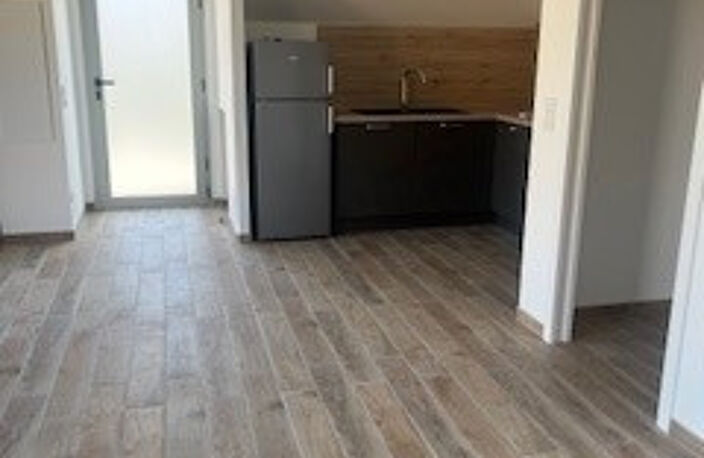 En village appartement T2 bis entièrement rénové de 48,31m2 — photo 3