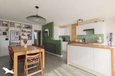 Appartement 4 pièces 210400 €