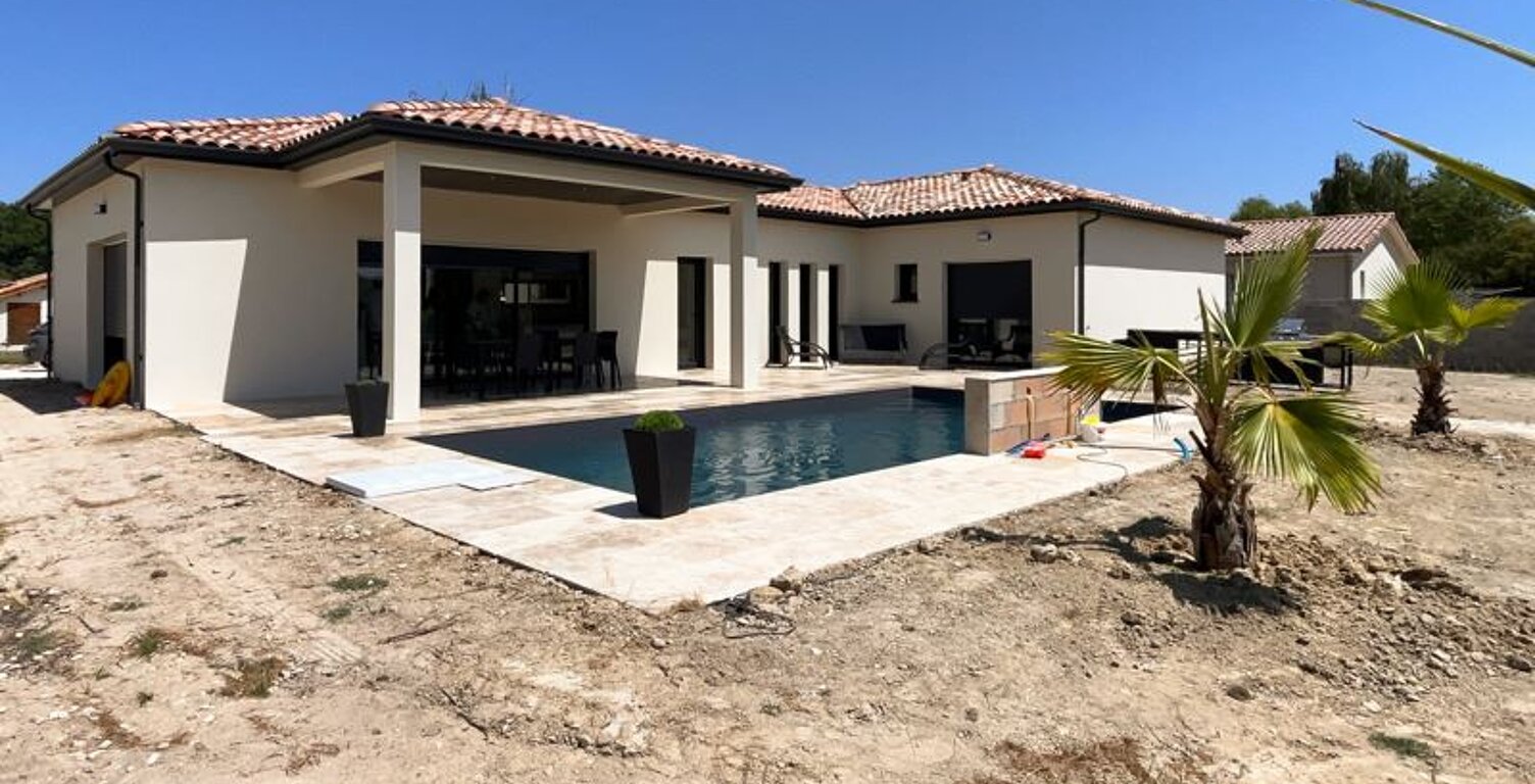 Vente maison 5 pièces 146 m² Saint-Étienne-de-Tulmont (82410) — photo 1