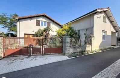 Maison de bourg de 6 pièces principales — photo du bien