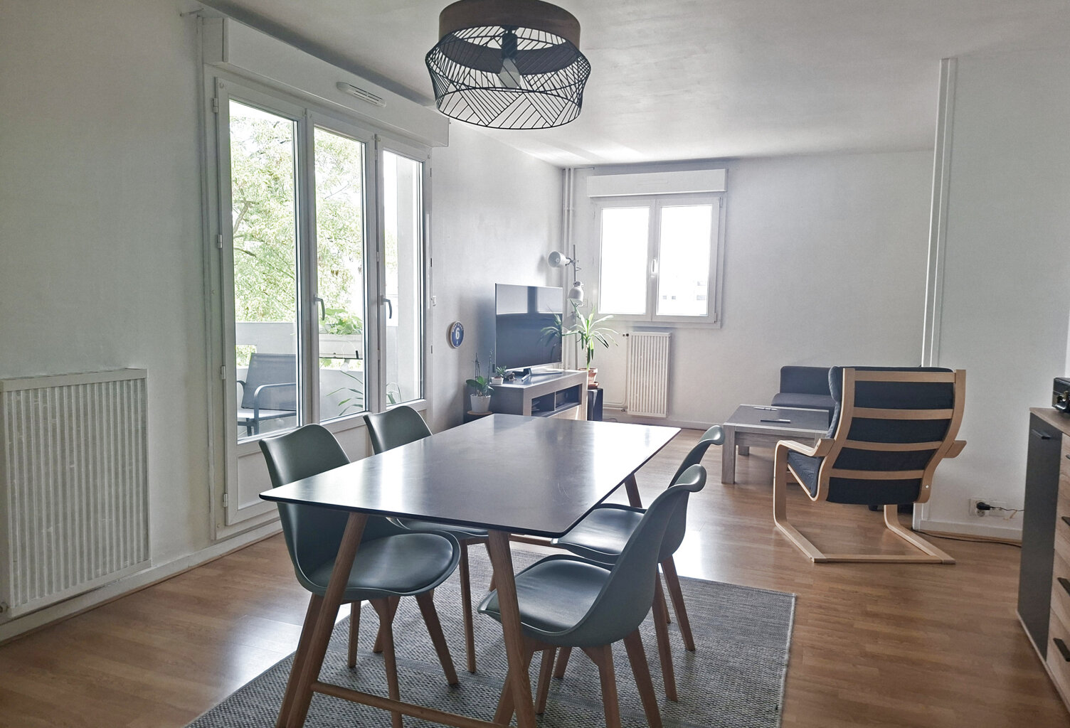 Appartement à usage d'habitation — photo 1