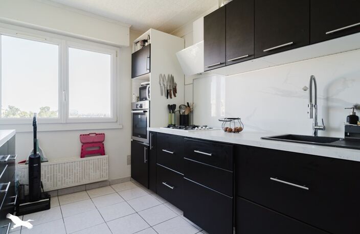 Vente appartement 2 pièces 51 m² La Mulatière (69350) — photo 2