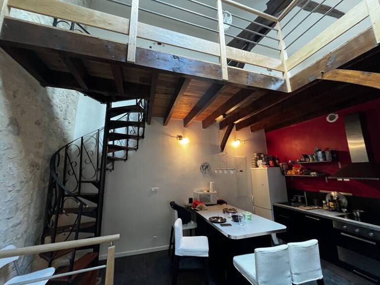 Immeuble   — photo 1