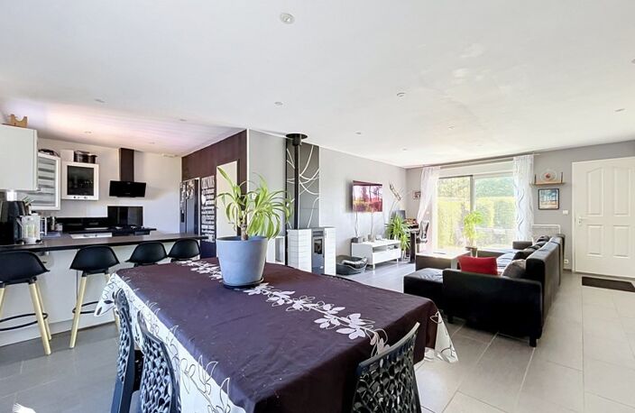 Contemporaine de 6 pièces principales — photo 2