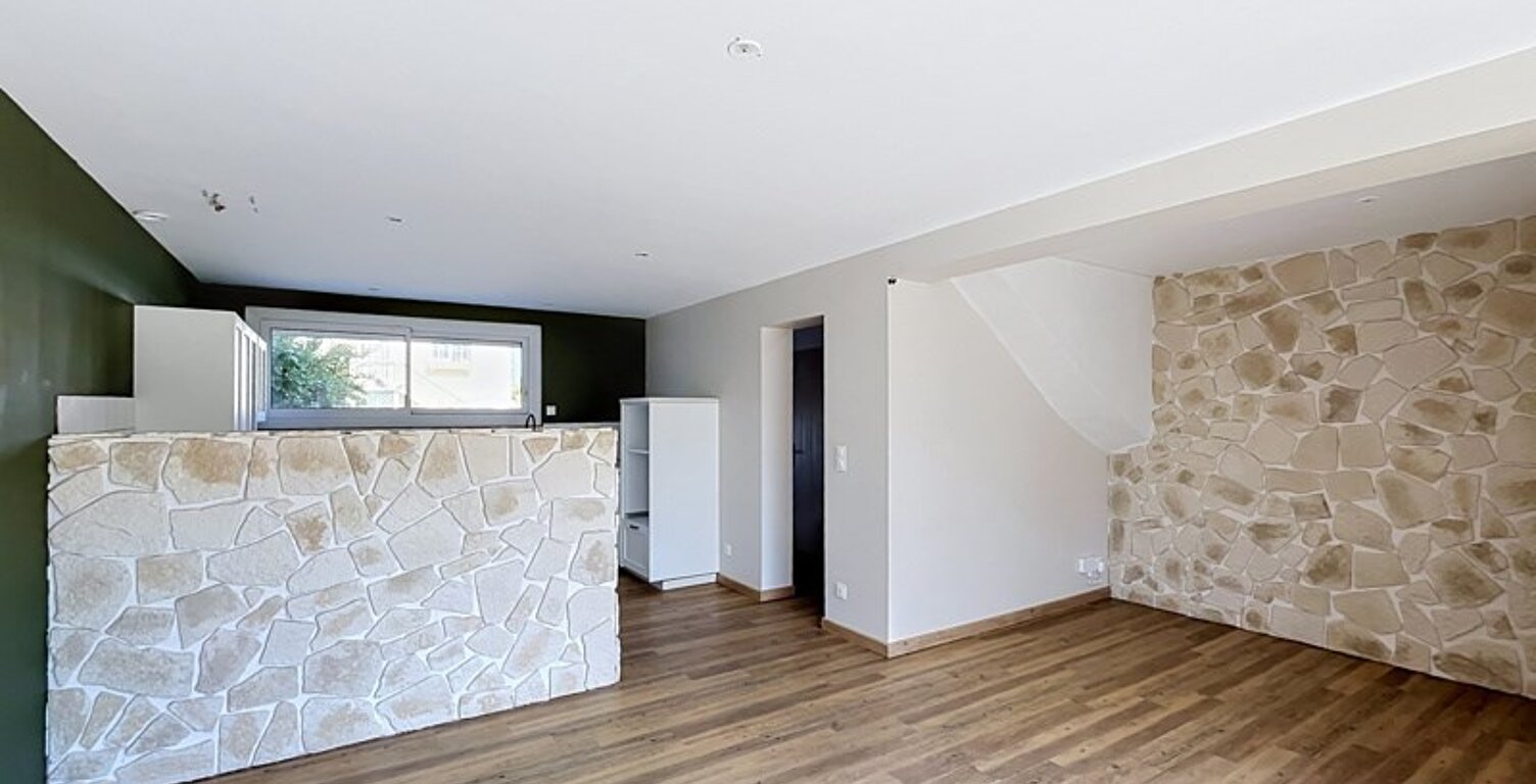 Maison de bourg de 4 pièces principales — photo 1