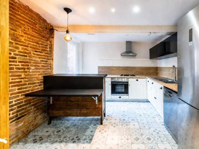 Maison de ville de 4 pièces principales — photo du bien