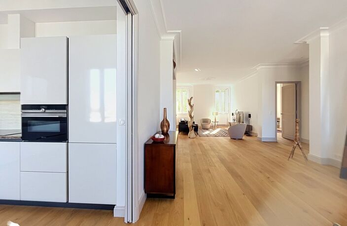 Vente appartement 4 pièces 108 m² Bordeaux (33000) — photo 4