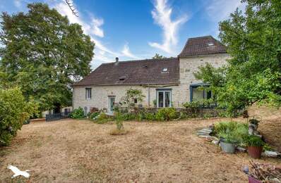 Maison en pierre de 9 pièces principales — photo du bien
