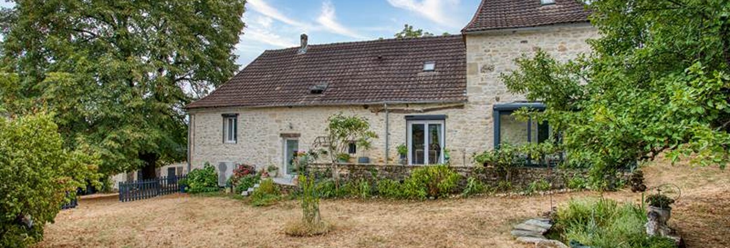 Maison 9 Pièces 280 m² à vendre à Beauregard-de-Terrasson (24120)
