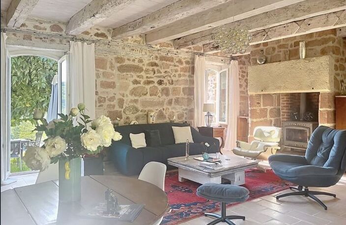 Maison en pierre de 6 pièces principales — photo 3