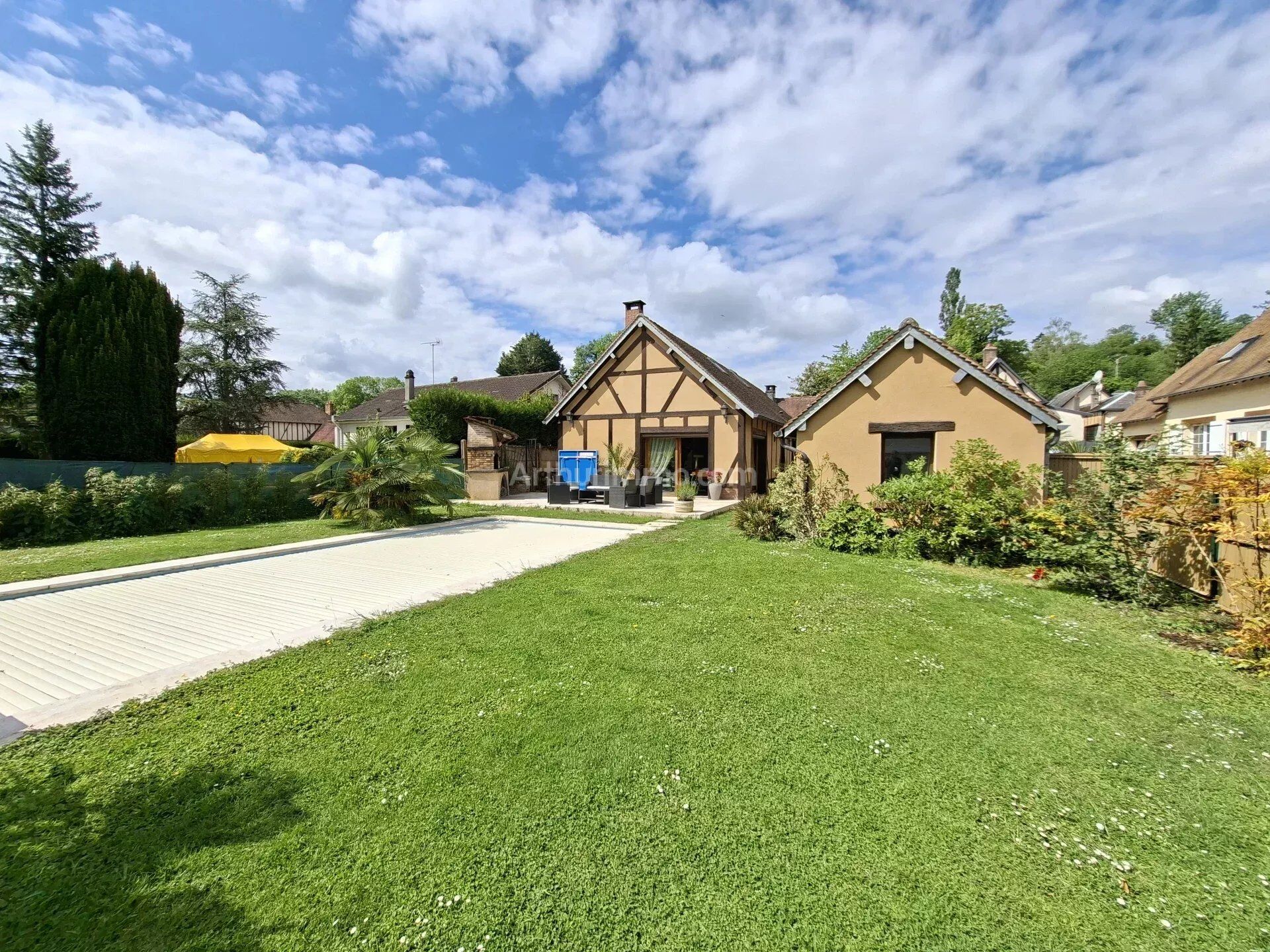 Maison 5 pièces 153 m² · à Gisors · 153 m² · 396 000 €