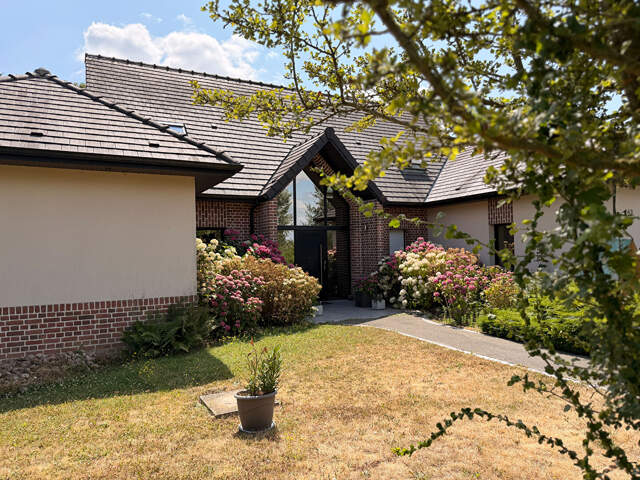 Villa familiale de 220m2 au coeur du Golf de Mérignies — photo du bien