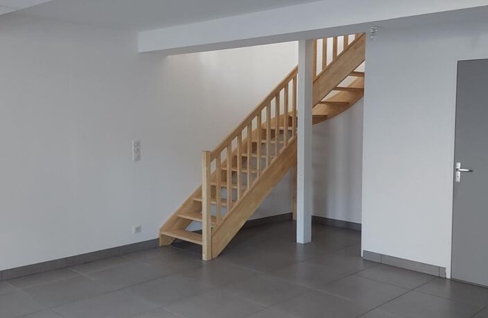 Appartement T2 en duplex rénové — photo 5