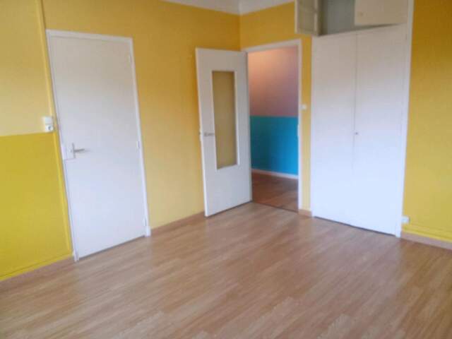 LOCATION T3 DECAZEVILLE SANS FRAIS D'AGENCE — photo du bien