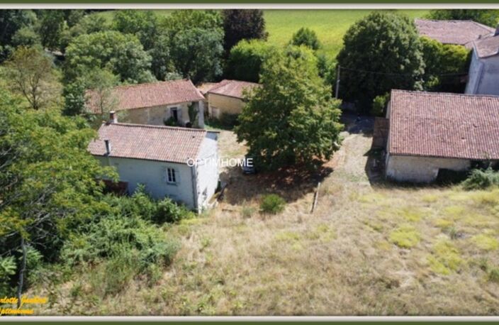 moulin à rénover avec dépendances et plus de 1,5 ha de terrain — photo 3