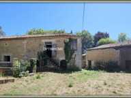 moulin à rénover avec dépendances et plus de 1,5 ha de terrain — photo 4
