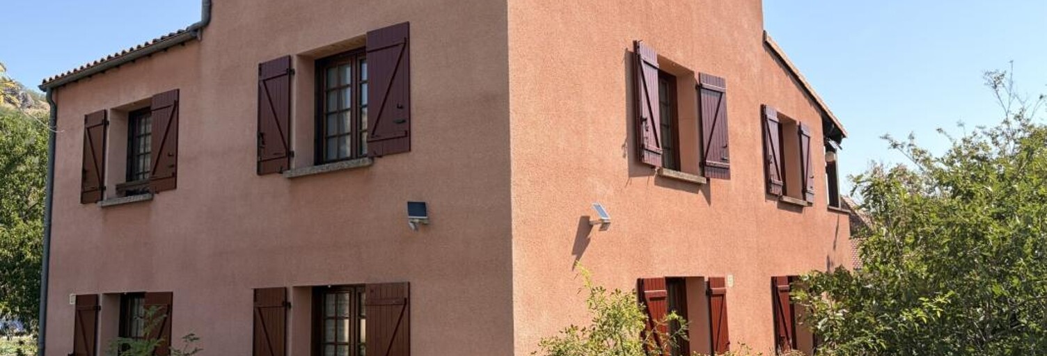 Maison 7 Pièces 130 m² à vendre à Perrier (63500)