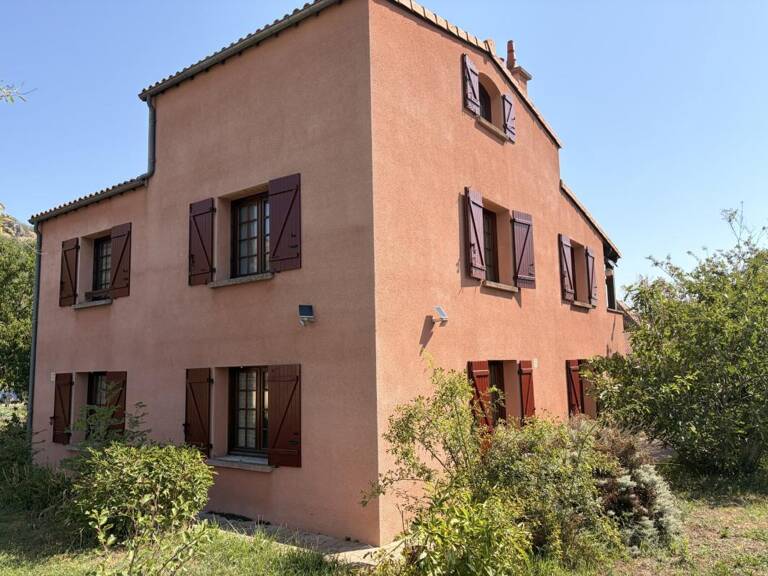MAISON — photo 1