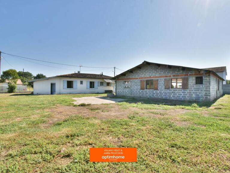 Maison à vendre 5 pièces AMBARES ET LAGRAVE (33) — photo 1