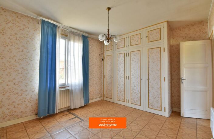 Maison à vendre 5 pièces AMBARES ET LAGRAVE (33) — photo 4