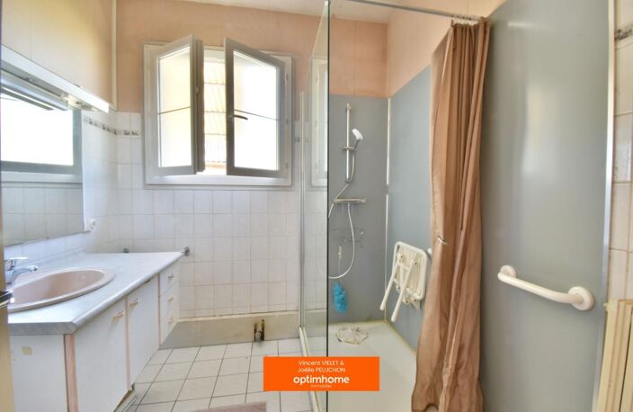 Maison à vendre 5 pièces AMBARES ET LAGRAVE (33) — photo 5