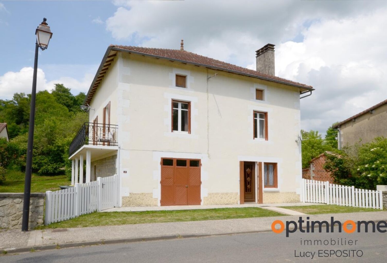 Belle maison de village avec 4 chambres et jardin — photo 1